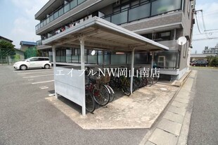 岡山駅 バス30分  岡電バス・並木町2丁目下車：停歩2分 2階の物件外観写真